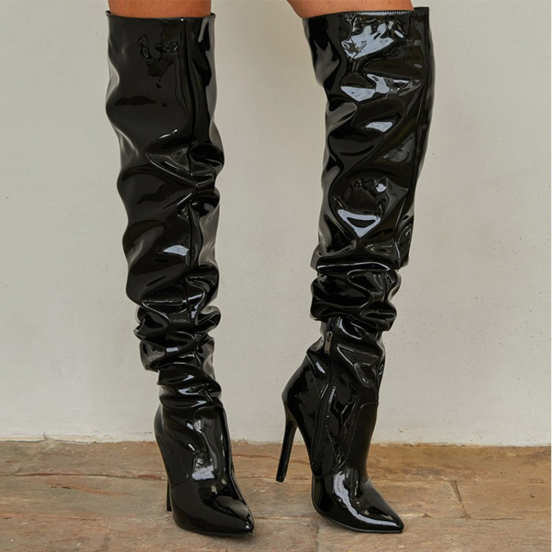 Patent Leather Pump - Damskie kozaki za kolano, błyszczące, plisowane,