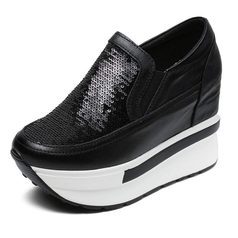 Wedge Heeled Sneaker - Damskie sneakersy z błyszczącymi elementami, na