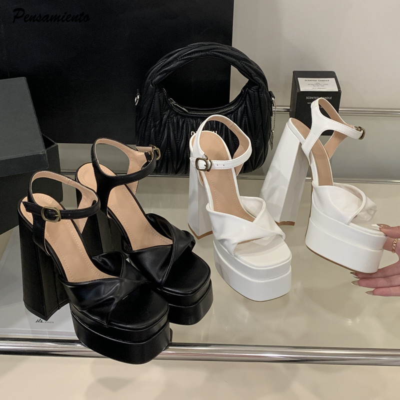 Wedge Heeled Sneaker - Sandały damskie gladiatorki na koturnie z