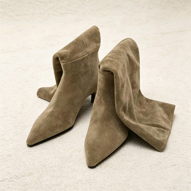 Women Shoes Mk - Botki damskie za kolano ze skóry