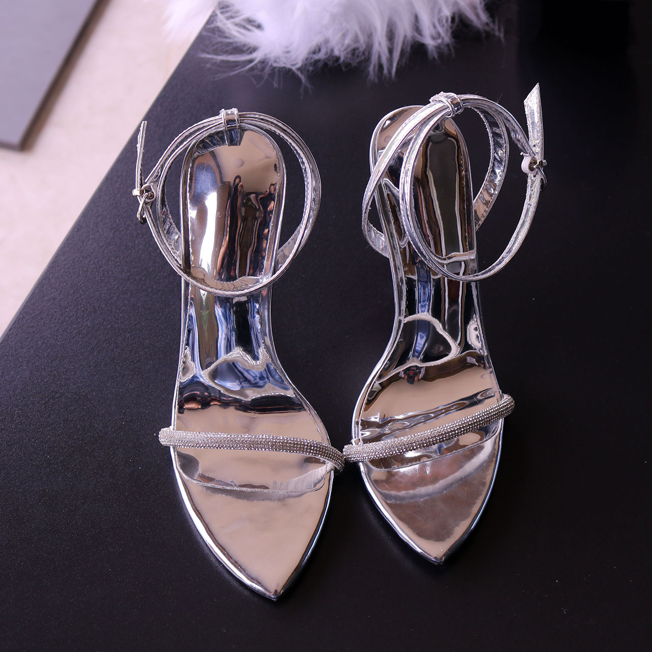 Srebrne, lustrzane, lakierowan – Rhinestone Sandal Women recenzja i cena