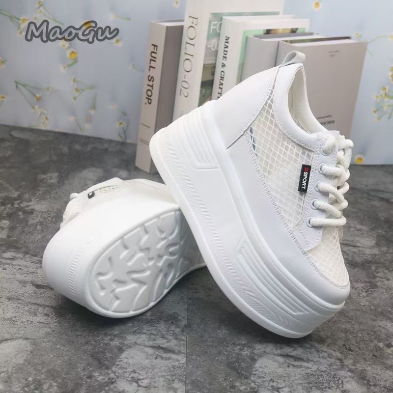 Damskie tenisówki z siateczki  – Wedge Heeled Sneaker recenzja i cena