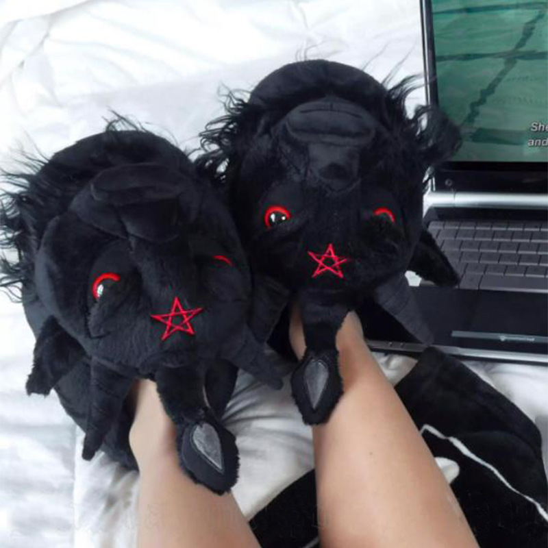 Kapcie Michael Myers Diabeł Kr – Women Shoes Myer recenzja i cena