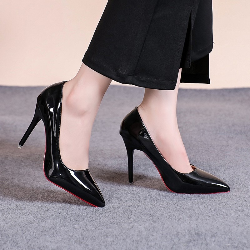 Seksowne szpilki z lakierowane – Patent Leather Pump recenzja i cena
