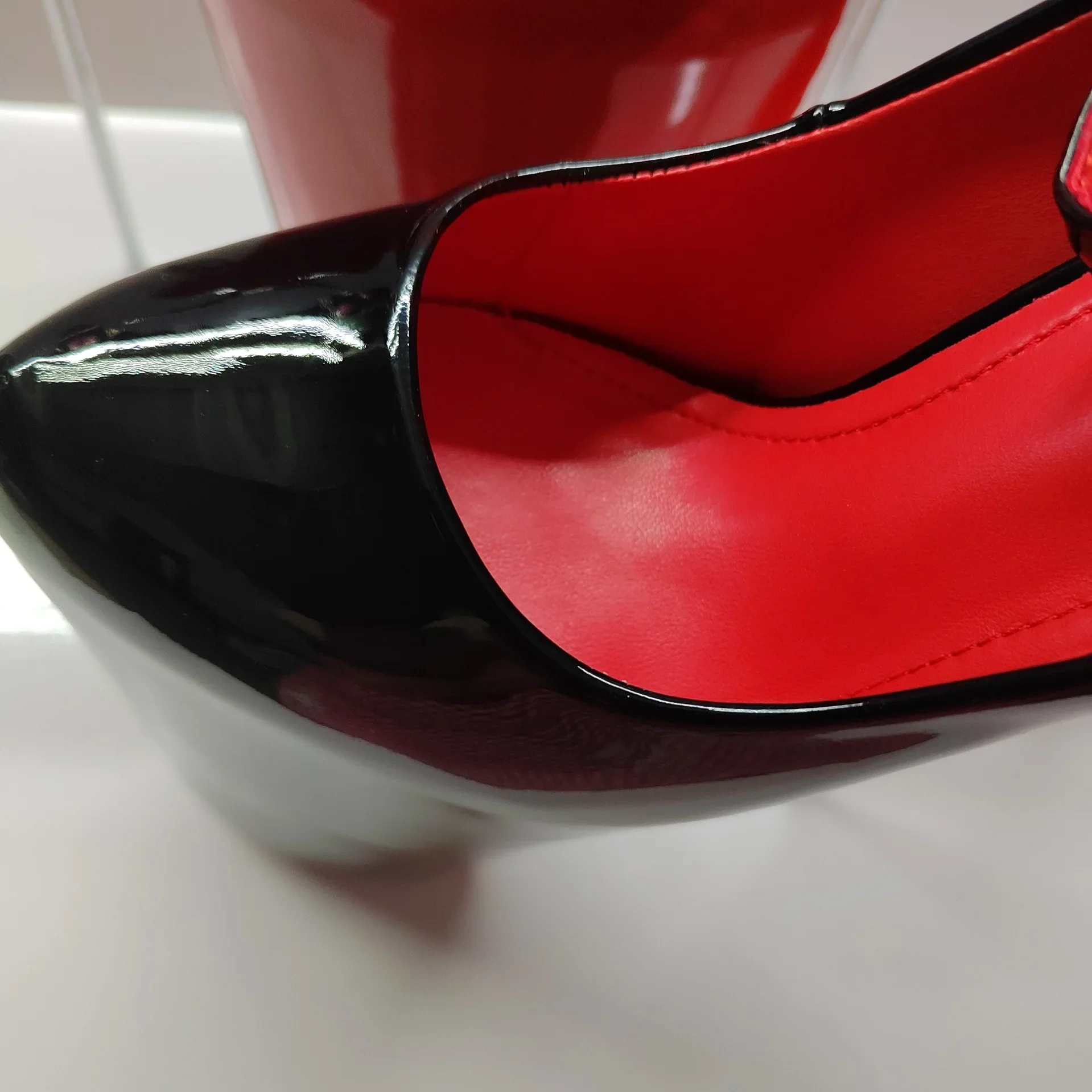 Ekstremalnie wysokie szpilki 3 – Women'S Shoes Red Bottoms recenzja i cena