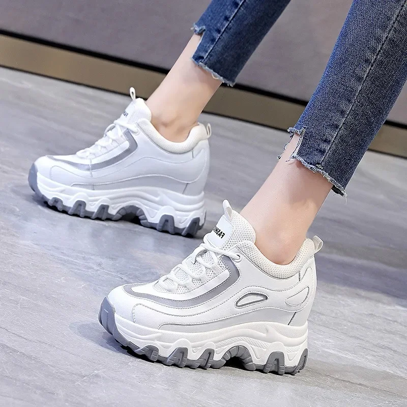 Damskie buty casual na platfor – Wedge Heeled Sneaker recenzja i cena