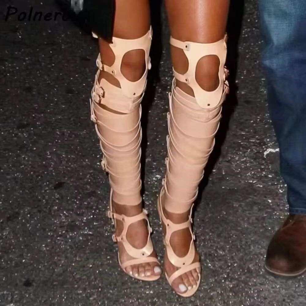 Sandały z paskami i ażurową kl – High Knee Heel Boots recenzja i cena