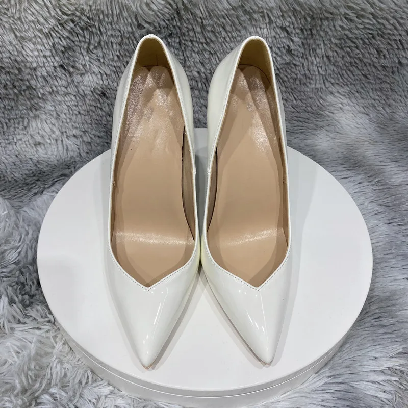 Szpilki Tikicup z seksownym de – Patent Leather Pump recenzja i cena