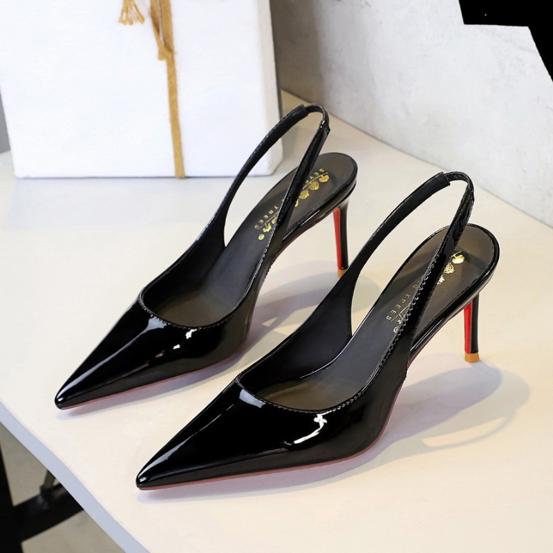 Nowe europejskie i amerykański – Patent Leather Pump recenzja i cena