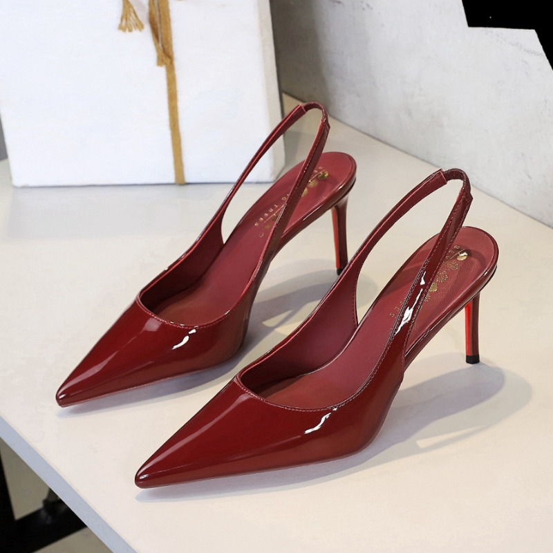 Nowe europejskie i amerykański – Patent Leather Pump recenzja i cena