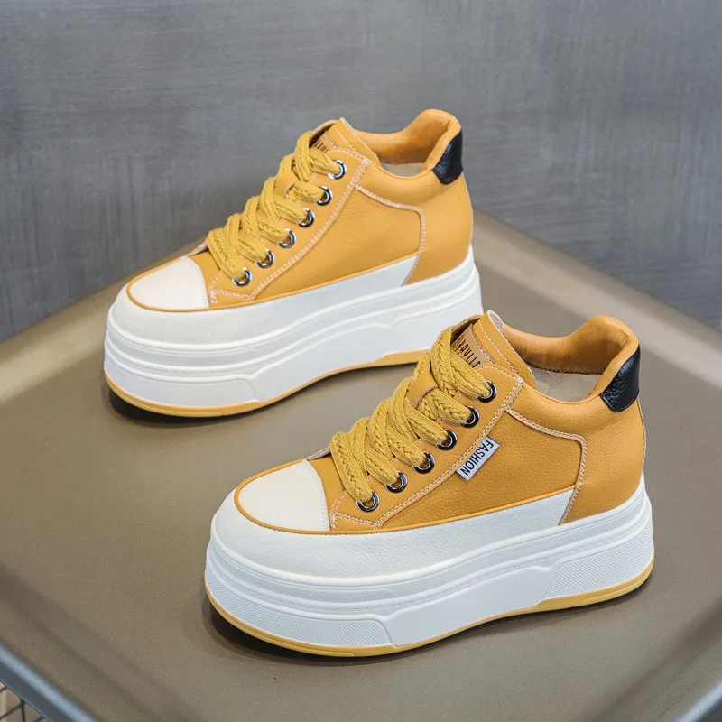 Damskie buty wulkanizowane na  – Wedge Heeled Sneaker recenzja i cena