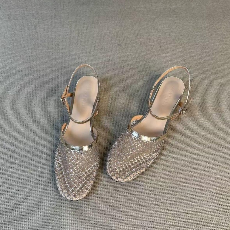 Francuskie sandały na koturnie – Rhinestone Sandal Women recenzja i cena